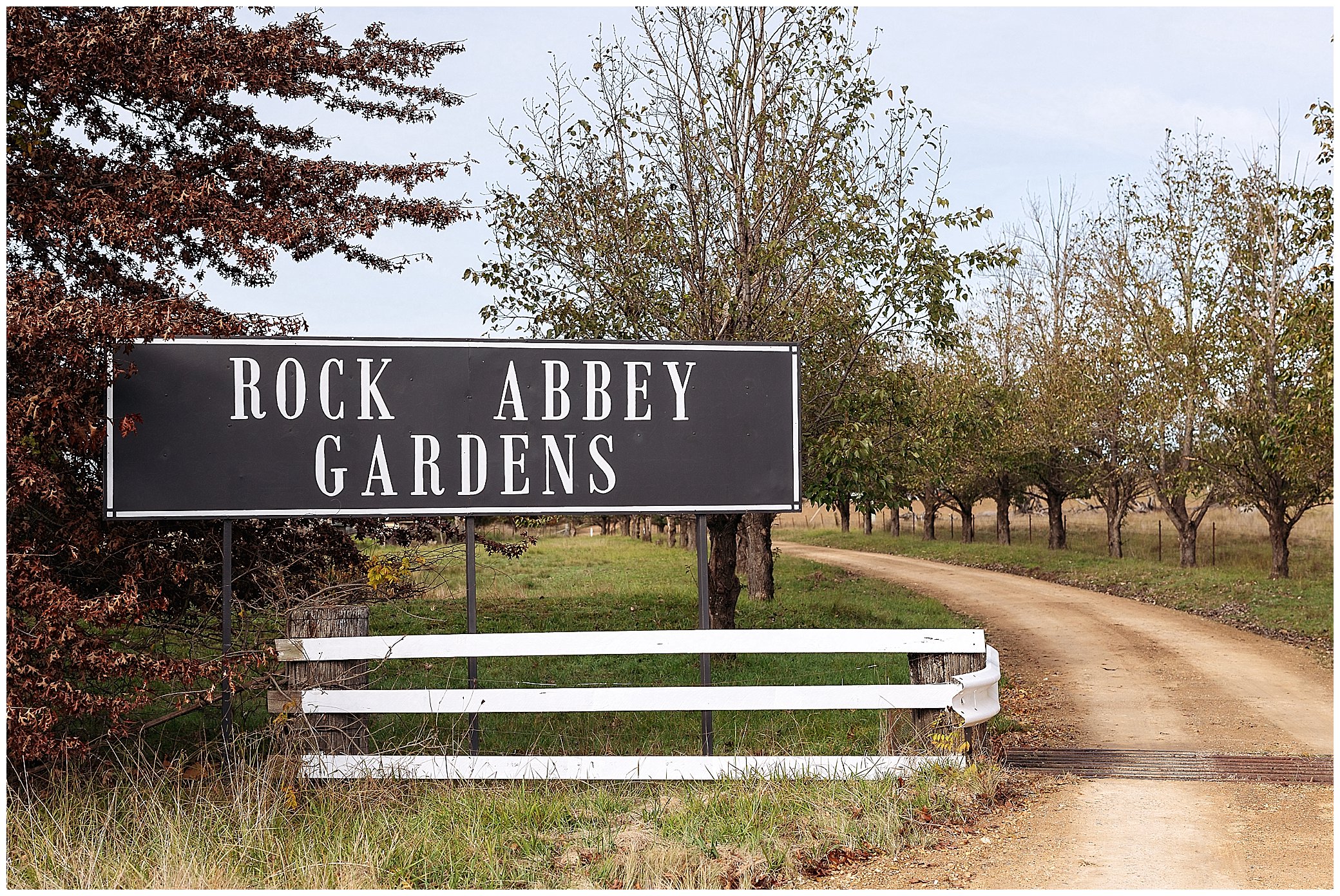 entry to Rock Abbey Gardens Uralla wedding venue